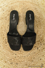 Woven Square Toe Heel-Black