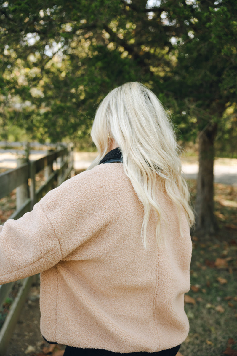 Sherpa Fleece Jacket-Camel/Black