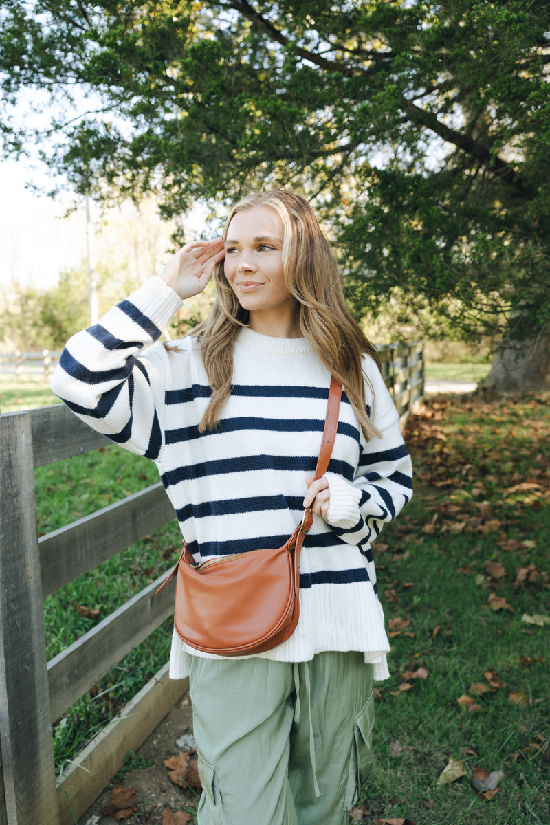 Crewneck Stripe Sweater-Cream/Navy