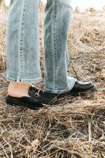 Hutch Slip On-Black /Gold Buckle